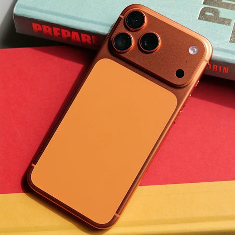 گوشی موبایل اپل مدل iPhone 17 Pro Max ZAA تک سیم کارت + eSim ظرفیت 256 گیگابایت و رم 12 گیگابایت - نات اکتیو یدون رجیستری